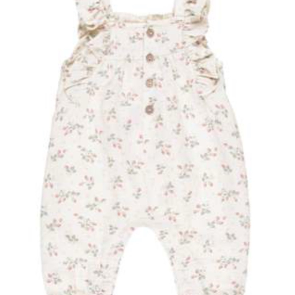 Quincy Mae Nova Romper in the Strawberries print
